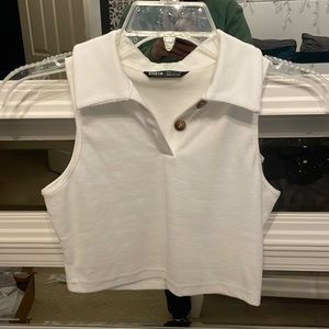 NEVER WORN SHEIN WHITE BUTTON UP CROP TOP